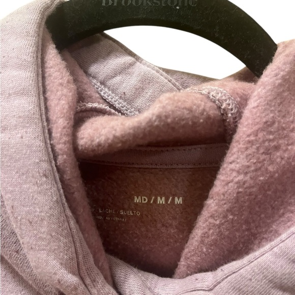 Under Armour Women's Lavender Hoodie Size M - Picture 4 of 5